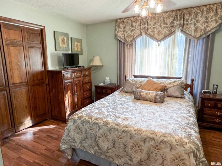 480 Brown Section Road, Cobden, Illinois 62920, 3 Bedrooms Bedrooms, 0 ,2 BathroomsBathrooms,Residential,For Sale,Brown Section,0,RMAEB459385