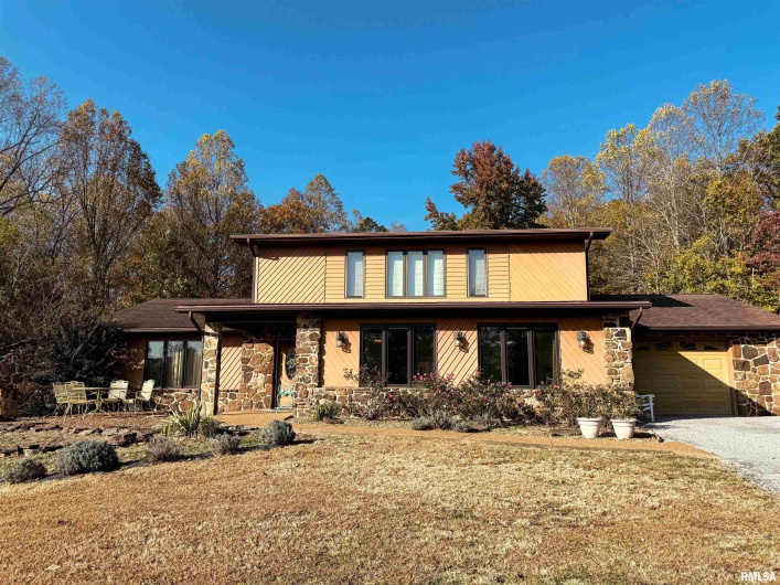 480 Brown Section Road, Cobden, Illinois 62920, 3 Bedrooms Bedrooms, 0 ,2 BathroomsBathrooms,Residential,For Sale,Brown Section,0,RMAEB459385