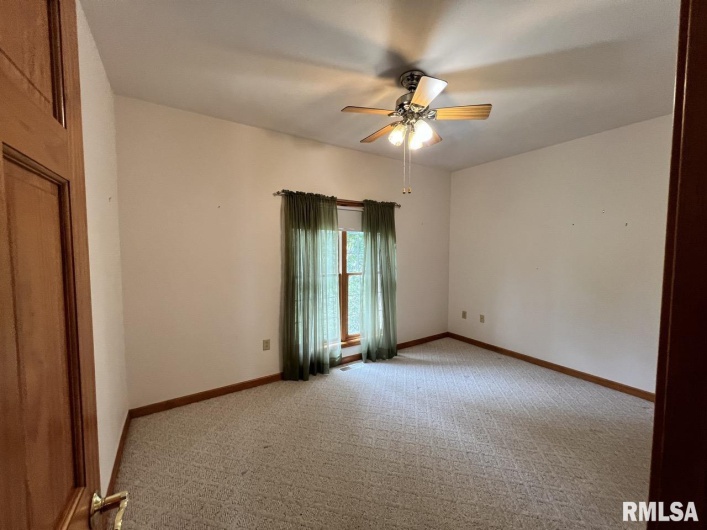 1385 Christian Chapel Road, Anna, Illinois 62906, 5 Bedrooms Bedrooms, 0 ,3 BathroomsBathrooms,Residential,For Sale,Christian Chapel,0,RMAQC4266653
