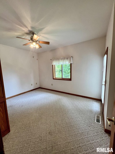 1385 Christian Chapel Road, Anna, Illinois 62906, 5 Bedrooms Bedrooms, 0 ,3 BathroomsBathrooms,Residential,For Sale,Christian Chapel,0,RMAQC4266653