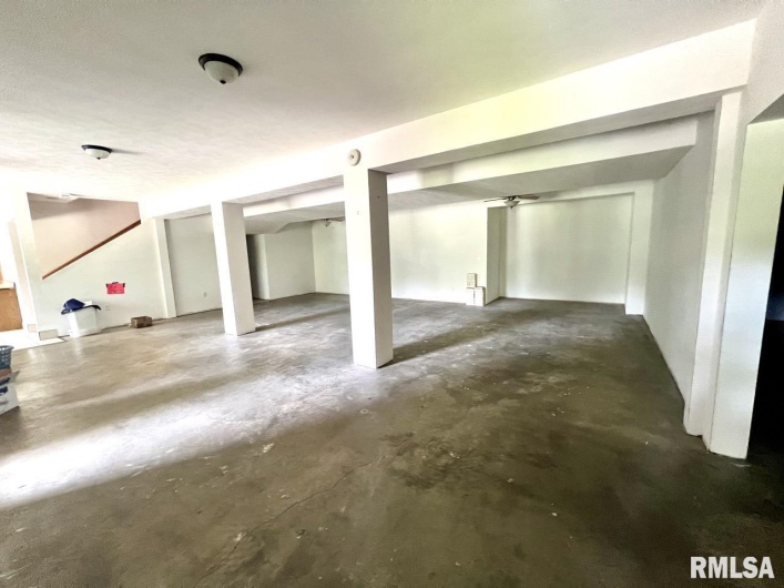 1385 Christian Chapel Road, Anna, Illinois 62906, 5 Bedrooms Bedrooms, 0 ,3 BathroomsBathrooms,Residential,For Sale,Christian Chapel,0,RMAQC4266653