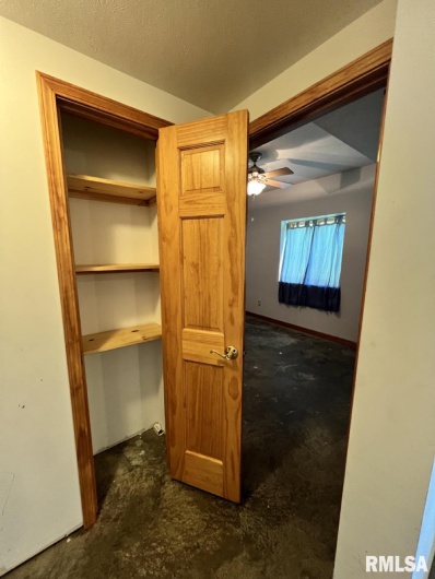 1385 Christian Chapel Road, Anna, Illinois 62906, 5 Bedrooms Bedrooms, 0 ,3 BathroomsBathrooms,Residential,For Sale,Christian Chapel,0,RMAQC4266653