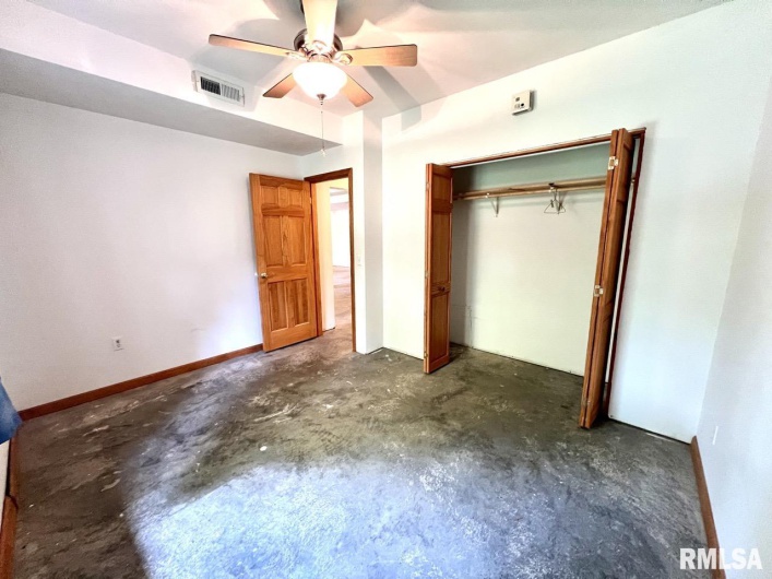 1385 Christian Chapel Road, Anna, Illinois 62906, 5 Bedrooms Bedrooms, 0 ,3 BathroomsBathrooms,Residential,For Sale,Christian Chapel,0,RMAQC4266653