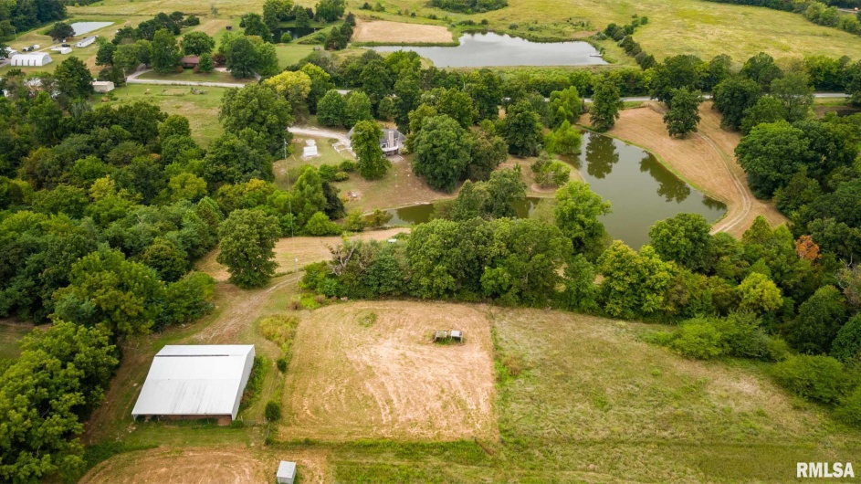 1385 Christian Chapel Road, Anna, Illinois 62906, 5 Bedrooms Bedrooms, 0 ,3 BathroomsBathrooms,Residential,For Sale,Christian Chapel,0,RMAQC4266653
