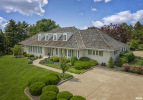15866 Moellers Road, Marion, Illinois 62959, 7 Bedrooms Bedrooms, 0 ,6 BathroomsBathrooms,Residential,For Sale,Moellers,0,RMAEB459406