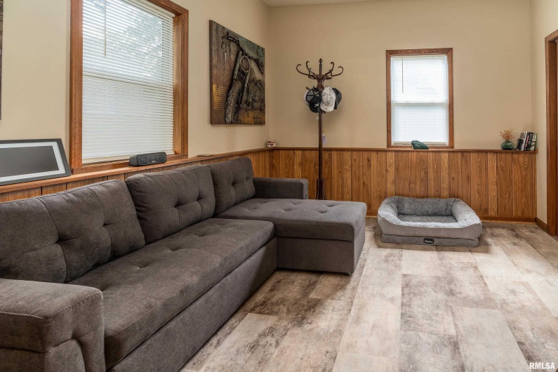 13414 Egypt Shores Drive, Creal Springs, Illinois 62922, 2 Bedrooms Bedrooms, 0 ,2 BathroomsBathrooms,Residential,For Sale,Egypt Shores,0,RMAEB459409