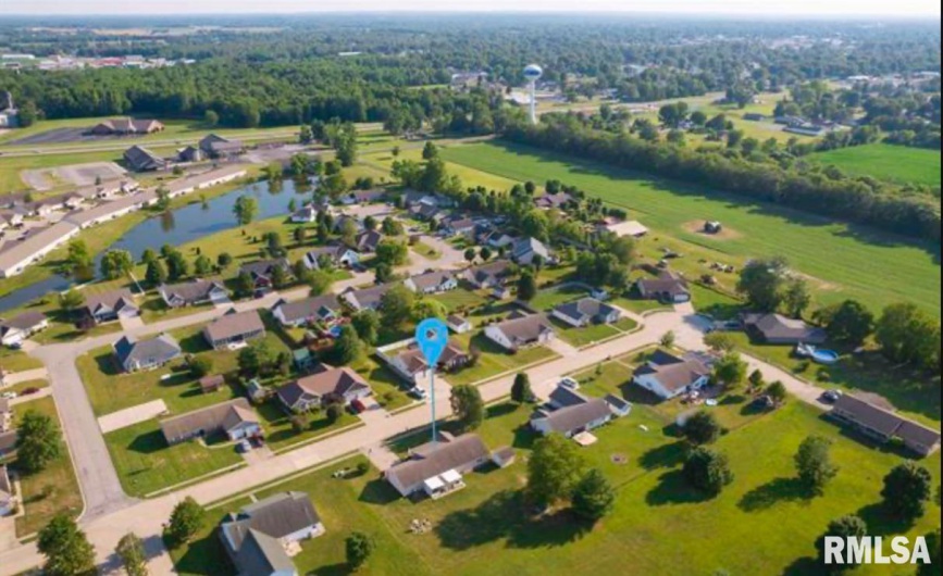 1414 WILLOW Drive, Marion, Illinois 62959, 3 Bedrooms Bedrooms, 0 ,2 BathroomsBathrooms,Residential,For Sale,WILLOW,0,RMAQC4266684