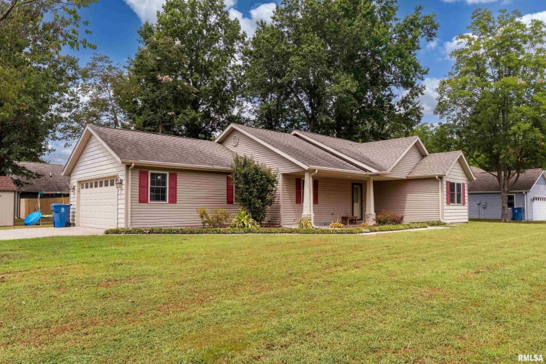 400 Noah Lane, Carterville, Illinois 62918, 3 Bedrooms Bedrooms, 0 ,2 BathroomsBathrooms,Residential,For Sale,Noah,0,RMAQC4266693