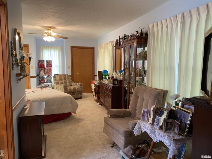 401 1ST Street, Karnak, Illinois 62956, 3 Bedrooms Bedrooms, 0 ,2 BathroomsBathrooms,Residential,For Sale,1ST,0,RMAEB458961