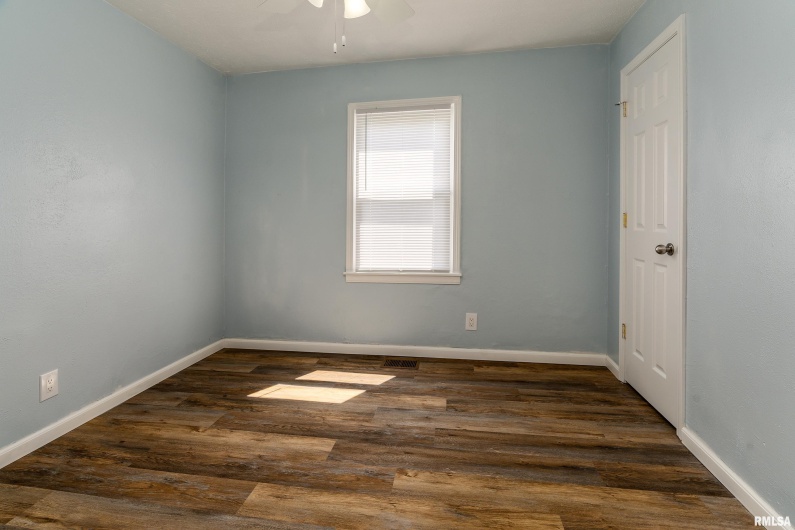 1704 Copeland Street, Marion, Illinois 62959, 3 Bedrooms Bedrooms, 0 ,2 BathroomsBathrooms,Residential,For Sale,Copeland,0,RMAEB459053