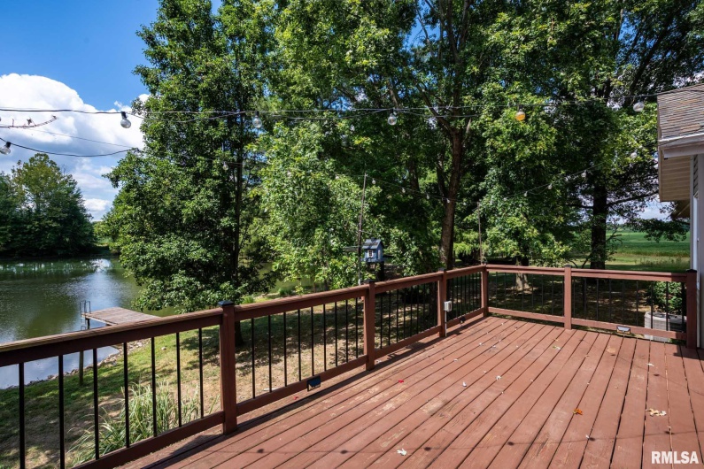 541 DALLAS Road, Murphysboro, Illinois 62966, 3 Bedrooms Bedrooms, 0 ,2 BathroomsBathrooms,Residential,For Sale,DALLAS,0,RMAEB459428