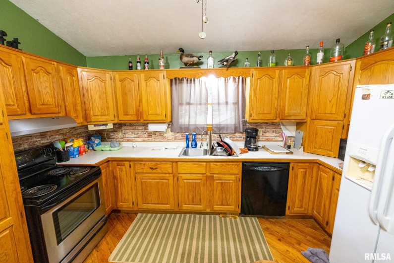 14 Bushwack Cutoff Road, Golconda, Illinois 62938, 2 Bedrooms Bedrooms, 0 ,1 BathroomBathrooms,Residential,For Sale,Bushwack Cutoff,0,RMACA1038746