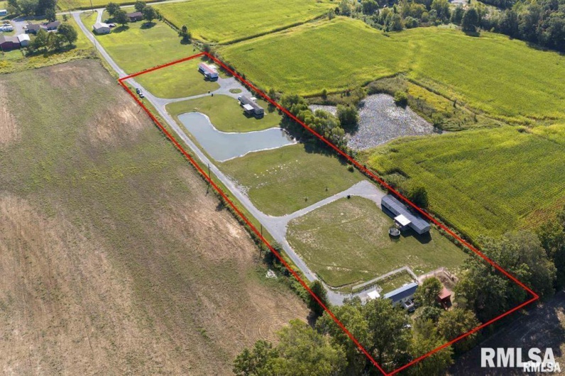 10685 JC Lane, Marion, Illinois 62959, 0 , 0 ,0,Residential Income,For Sale,JC,0,RMAEB459427