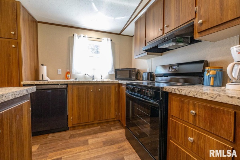 6445 State Route 146 E Highway, Vienna, Illinois 62995, 3 Bedrooms Bedrooms, 0 ,2 BathroomsBathrooms,Residential,For Sale,State Route 146 E,0,RMACA1038747