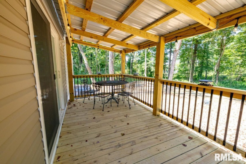 6445 State Route 146 E Highway, Vienna, Illinois 62995, 3 Bedrooms Bedrooms, 0 ,2 BathroomsBathrooms,Residential,For Sale,State Route 146 E,0,RMACA1038747