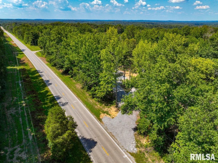 6445 State Route 146 E Highway, Vienna, Illinois 62995, 3 Bedrooms Bedrooms, 0 ,2 BathroomsBathrooms,Residential,For Sale,State Route 146 E,0,RMACA1038747