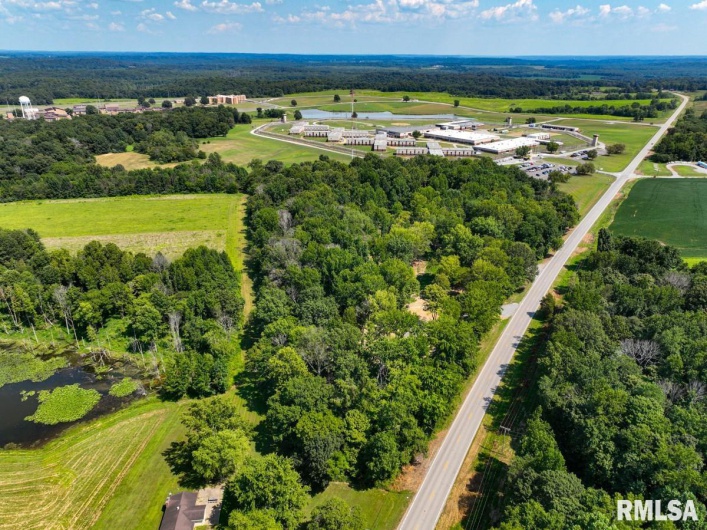 6445 State Route 146 E Highway, Vienna, Illinois 62995, 3 Bedrooms Bedrooms, 0 ,2 BathroomsBathrooms,Residential,For Sale,State Route 146 E,0,RMACA1038747