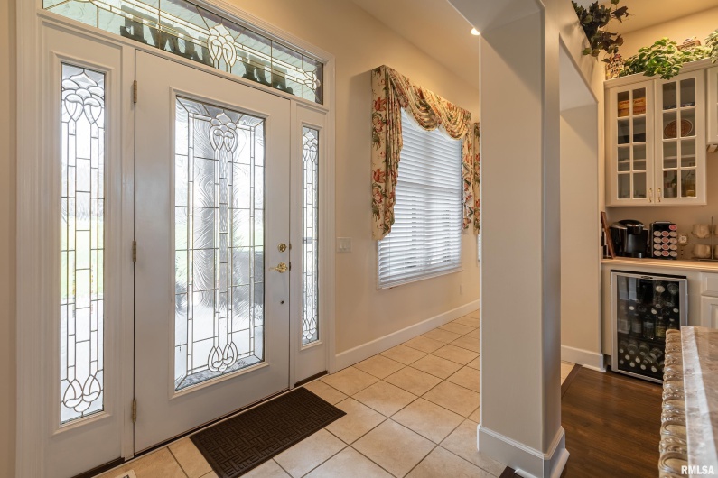 1410 BRADFORD Lane, Carbondale, Illinois 62901, 4 Bedrooms Bedrooms, 0 ,3 BathroomsBathrooms,Residential,For Sale,BRADFORD,0,RMAEB459431