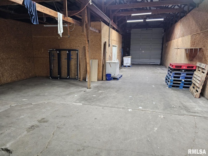 1764 ILLINOIS Avenue, Carbondale, Illinois 62901, 0 , 0 ,0,Commercial Sale,For Sale,ILLINOIS,0,RMAQC4249656