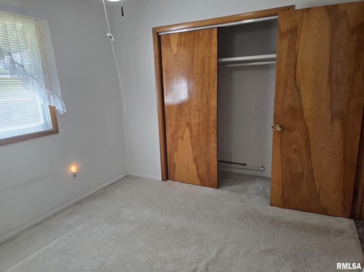502 Mayor Caliper Street South, Carterville, Illinois 62918, 3 Bedrooms Bedrooms, 0 ,1 BathroomBathrooms,Residential,For Sale,Mayor Caliper,0,RMAEB459433