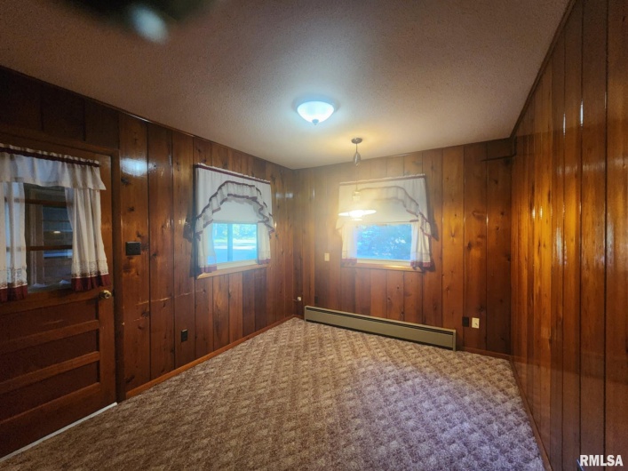 502 Mayor Caliper Street South, Carterville, Illinois 62918, 3 Bedrooms Bedrooms, 0 ,1 BathroomBathrooms,Residential,For Sale,Mayor Caliper,0,RMAEB459433
