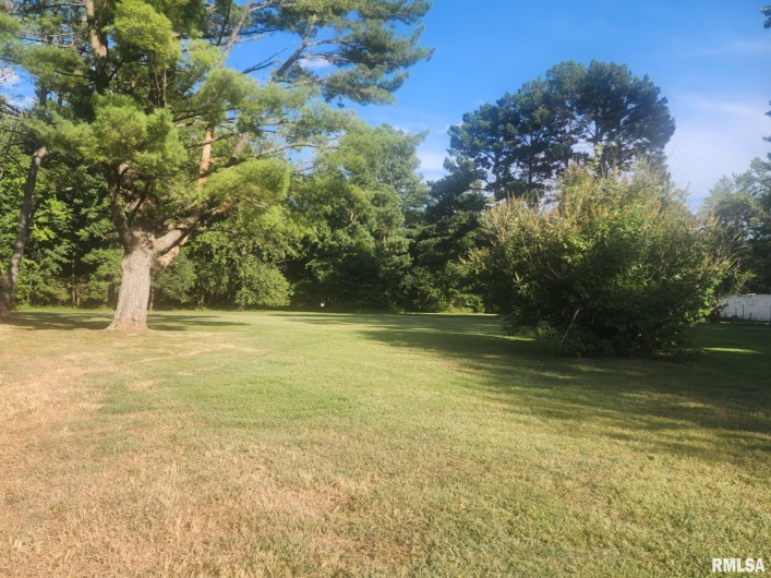 502 Mayor Caliper Street South, Carterville, Illinois 62918, 3 Bedrooms Bedrooms, 0 ,1 BathroomBathrooms,Residential,For Sale,Mayor Caliper,0,RMAEB459433
