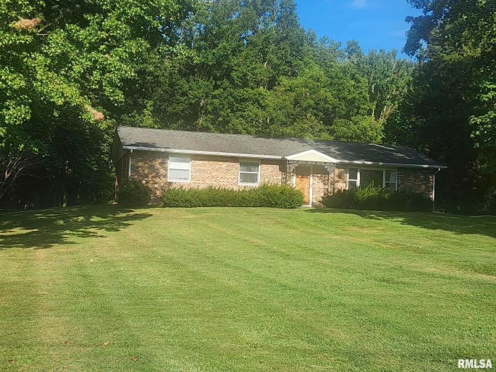 502 Mayor Caliper Street South, Carterville, Illinois 62918, 3 Bedrooms Bedrooms, 0 ,1 BathroomBathrooms,Residential,For Sale,Mayor Caliper,0,RMAEB459433
