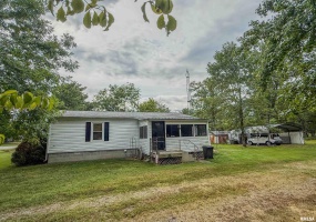 325 WEBSTER Street, Herrin, Illinois 62948-3109, 2 Bedrooms Bedrooms, 0 ,1 BathroomBathrooms,Residential,For Sale,WEBSTER,0,RMAQC4266753