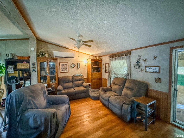 325 WEBSTER Street, Herrin, Illinois 62948-3109, 2 Bedrooms Bedrooms, 0 ,1 BathroomBathrooms,Residential,For Sale,WEBSTER,0,RMAQC4266753