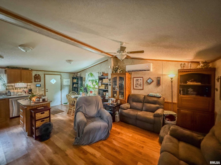 325 WEBSTER Street, Herrin, Illinois 62948-3109, 2 Bedrooms Bedrooms, 0 ,1 BathroomBathrooms,Residential,For Sale,WEBSTER,0,RMAQC4266753