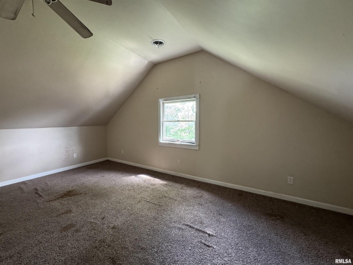505 MAIN Street, Carbondale, Illinois 62901, 7 Bedrooms Bedrooms, 0 ,1 BathroomBathrooms,Residential,For Sale,MAIN,0,RMAEB459452