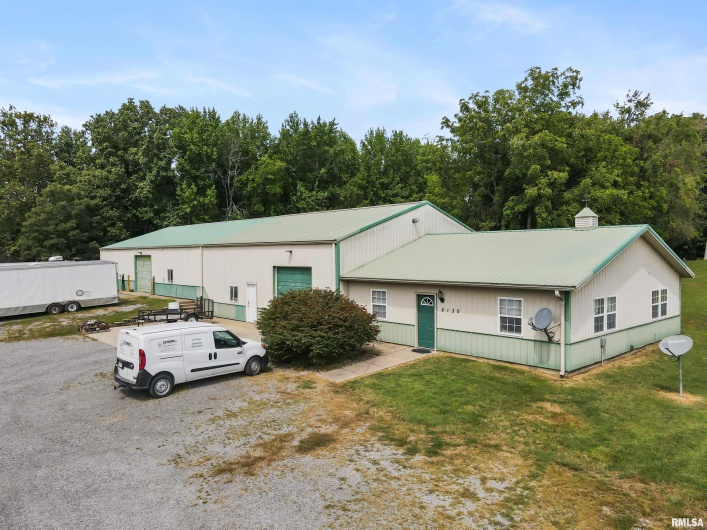 8130 Southfork Road, Marion, Illinois 62959, 3 Bedrooms Bedrooms, 0 ,0,Residential,For Sale,Southfork,0,RMAEB459461