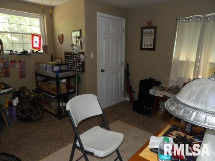 305 CHURCH Street, Harrisburg, Illinois 62946, 3 Bedrooms Bedrooms, 0 ,2 BathroomsBathrooms,Residential,For Sale,CHURCH,0,RMAEB459468