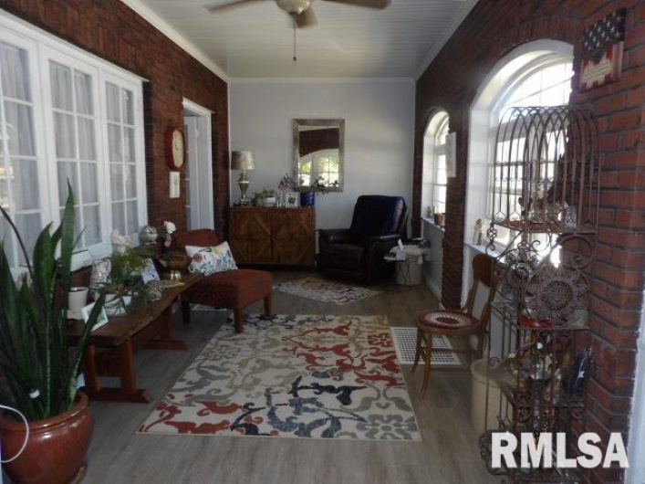 305 CHURCH Street, Harrisburg, Illinois 62946, 3 Bedrooms Bedrooms, 0 ,2 BathroomsBathrooms,Residential,For Sale,CHURCH,0,RMAEB459468