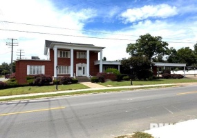 800 MARKET Street, Marion, Illinois 62959, 0 , 0 ,0,Commercial Sale,For Sale,MARKET,0,RMAEB459471