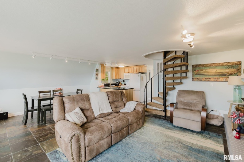 12050 MALIBU Lane, Marion, Illinois 62959, 4 Bedrooms Bedrooms, 0 ,2 BathroomsBathrooms,Residential,For Sale,MALIBU,0,RMAEB459470