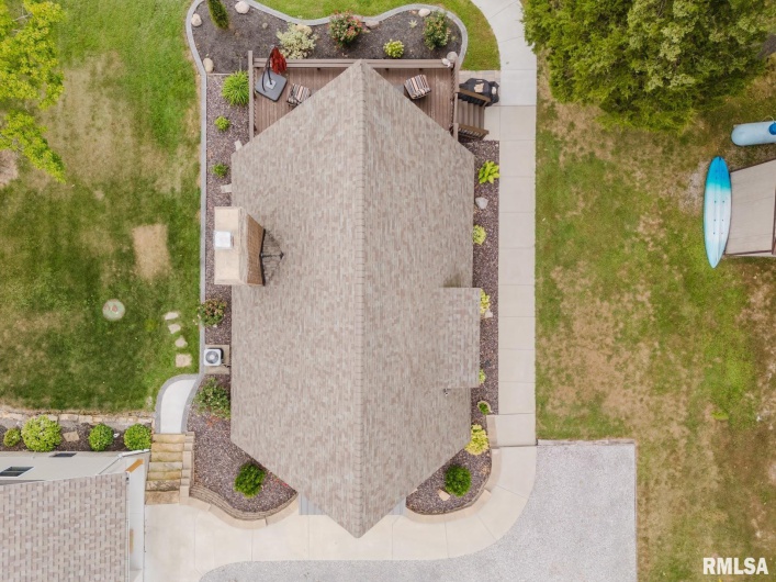 12050 MALIBU Lane, Marion, Illinois 62959, 4 Bedrooms Bedrooms, 0 ,2 BathroomsBathrooms,Residential,For Sale,MALIBU,0,RMAEB459470