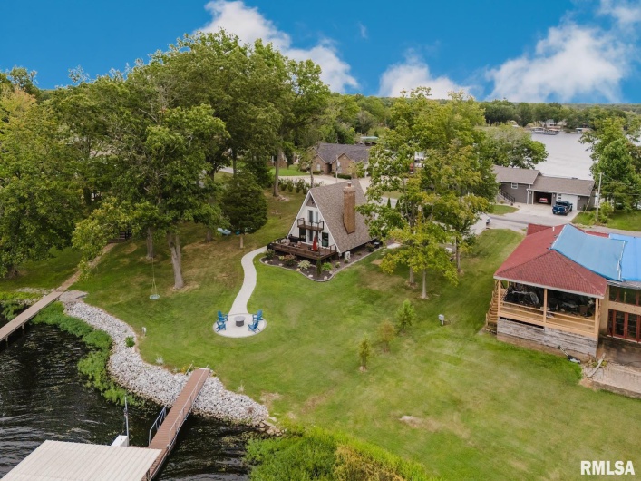 12050 MALIBU Lane, Marion, Illinois 62959, 4 Bedrooms Bedrooms, 0 ,2 BathroomsBathrooms,Residential,For Sale,MALIBU,0,RMAEB459470