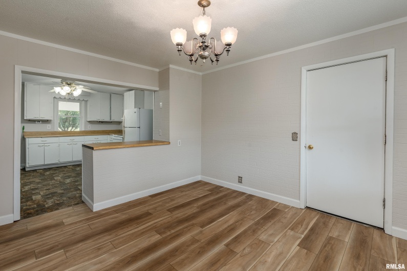 53 Private Road 1M Road, DeSoto, Illinois 62924, 3 Bedrooms Bedrooms, 0 ,1 BathroomBathrooms,Residential,For Sale,Private Road 1M,0,RMAEB459478