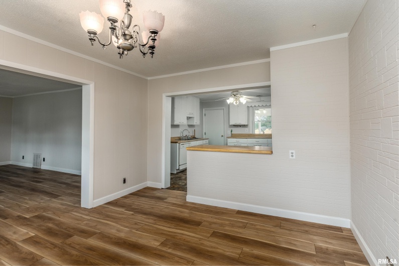 53 Private Road 1M Road, DeSoto, Illinois 62924, 3 Bedrooms Bedrooms, 0 ,1 BathroomBathrooms,Residential,For Sale,Private Road 1M,0,RMAEB459478