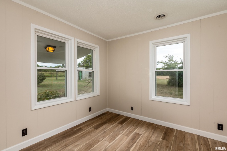 53 Private Road 1M Road, DeSoto, Illinois 62924, 3 Bedrooms Bedrooms, 0 ,1 BathroomBathrooms,Residential,For Sale,Private Road 1M,0,RMAEB459478