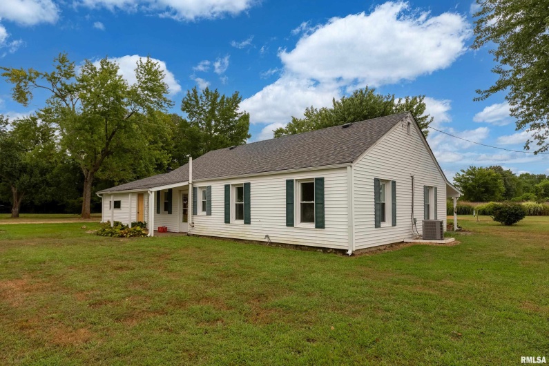 53 Private Road 1M Road, DeSoto, Illinois 62924, 3 Bedrooms Bedrooms, 0 ,1 BathroomBathrooms,Residential,For Sale,Private Road 1M,0,RMAEB459478
