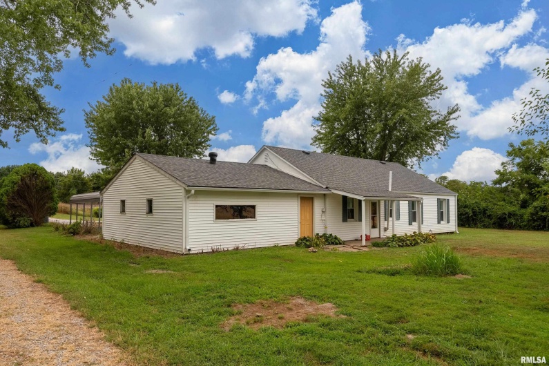 53 Private Road 1M Road, DeSoto, Illinois 62924, 3 Bedrooms Bedrooms, 0 ,1 BathroomBathrooms,Residential,For Sale,Private Road 1M,0,RMAEB459478