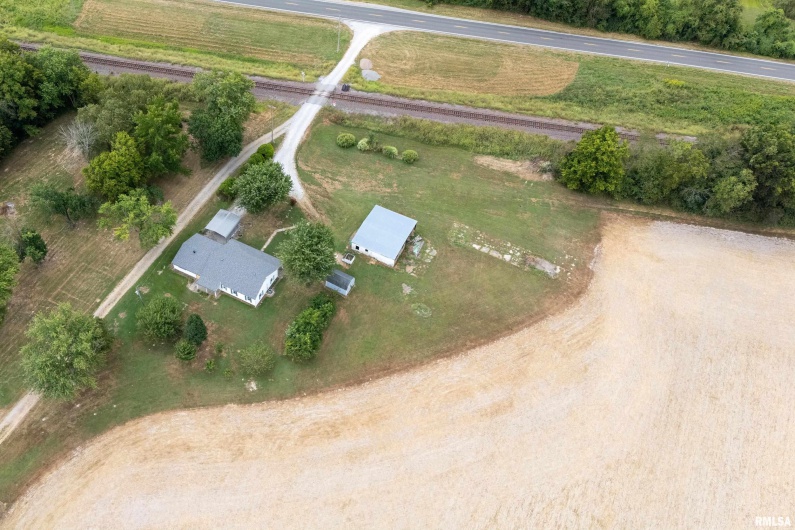 53 Private Road 1M Road, DeSoto, Illinois 62924, 3 Bedrooms Bedrooms, 0 ,1 BathroomBathrooms,Residential,For Sale,Private Road 1M,0,RMAEB459478