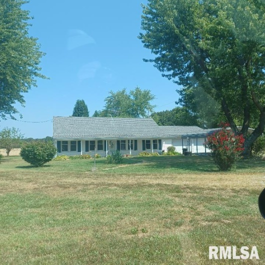 53 Private Road 1M Road, DeSoto, Illinois 62924, 3 Bedrooms Bedrooms, 0 ,1 BathroomBathrooms,Residential,For Sale,Private Road 1M,0,RMAEB459478