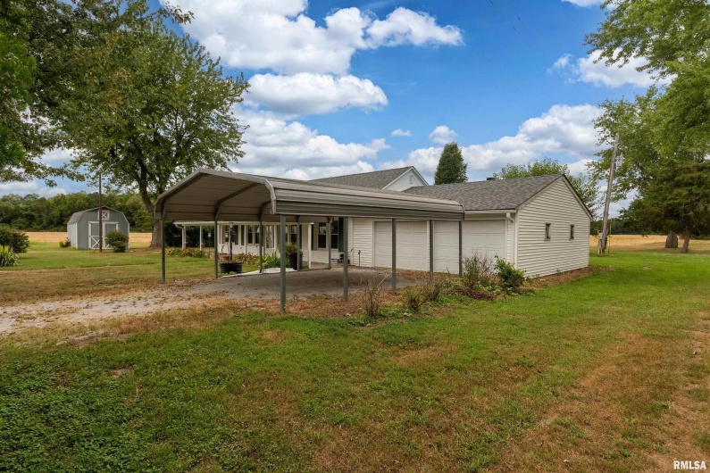 53 Private Road 1M Road, DeSoto, Illinois 62924, 3 Bedrooms Bedrooms, 0 ,1 BathroomBathrooms,Residential,For Sale,Private Road 1M,0,RMAEB459478