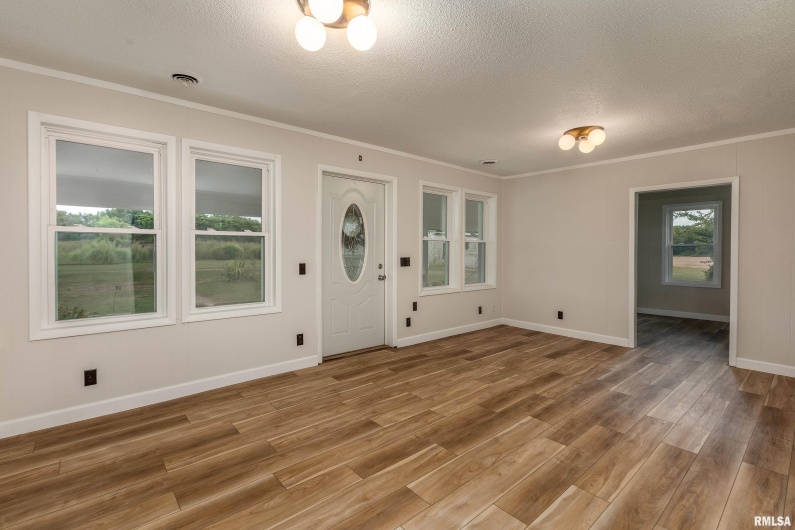 53 Private Road 1M Road, DeSoto, Illinois 62924, 3 Bedrooms Bedrooms, 0 ,1 BathroomBathrooms,Residential,For Sale,Private Road 1M,0,RMAEB459478