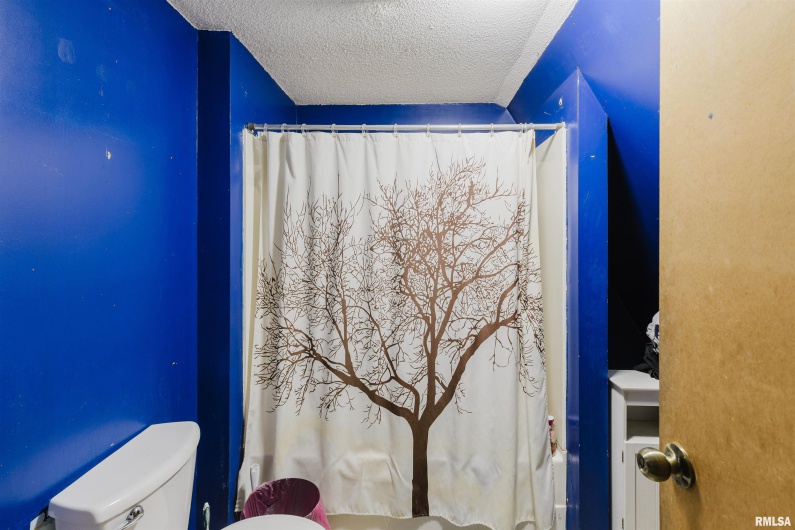 816 DIVISION Street, Carterville, Illinois 62918, 2 Bedrooms Bedrooms, 0 ,1 BathroomBathrooms,Residential,For Sale,DIVISION,0,RMAQC4266799