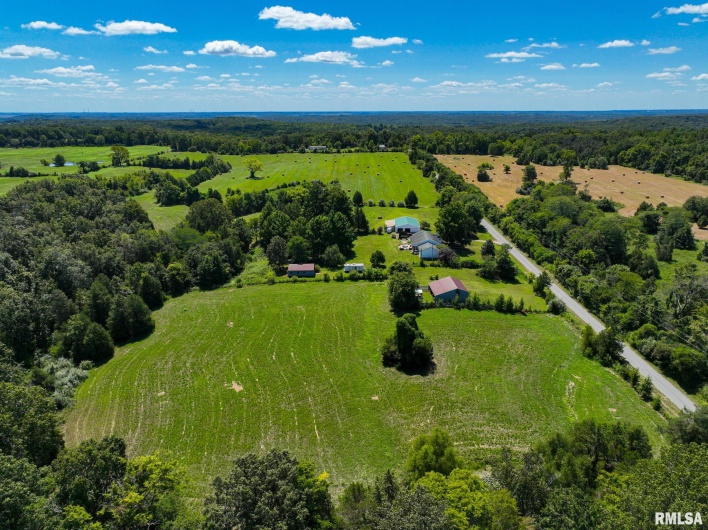 575 Wildcat Bluff Road, Vienna, Illinois 62995, 4 Bedrooms Bedrooms, 0 ,3 BathroomsBathrooms,Residential,For Sale,Wildcat Bluff,0,RMACA1038825