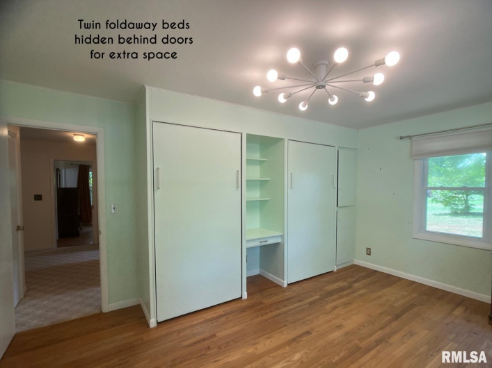 8994 Old Highway 13 Highway, Murphysboro, Illinois 62966, 4 Bedrooms Bedrooms, 0 ,2 BathroomsBathrooms,Residential,For Sale,Old Highway 13,0,RMAEB459484